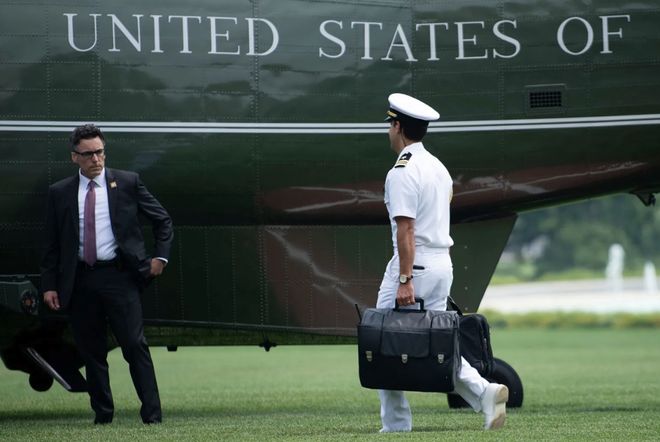 个总统「同款」手提箱只需6万8开元棋牌网站每个CEO都需要一(图4)